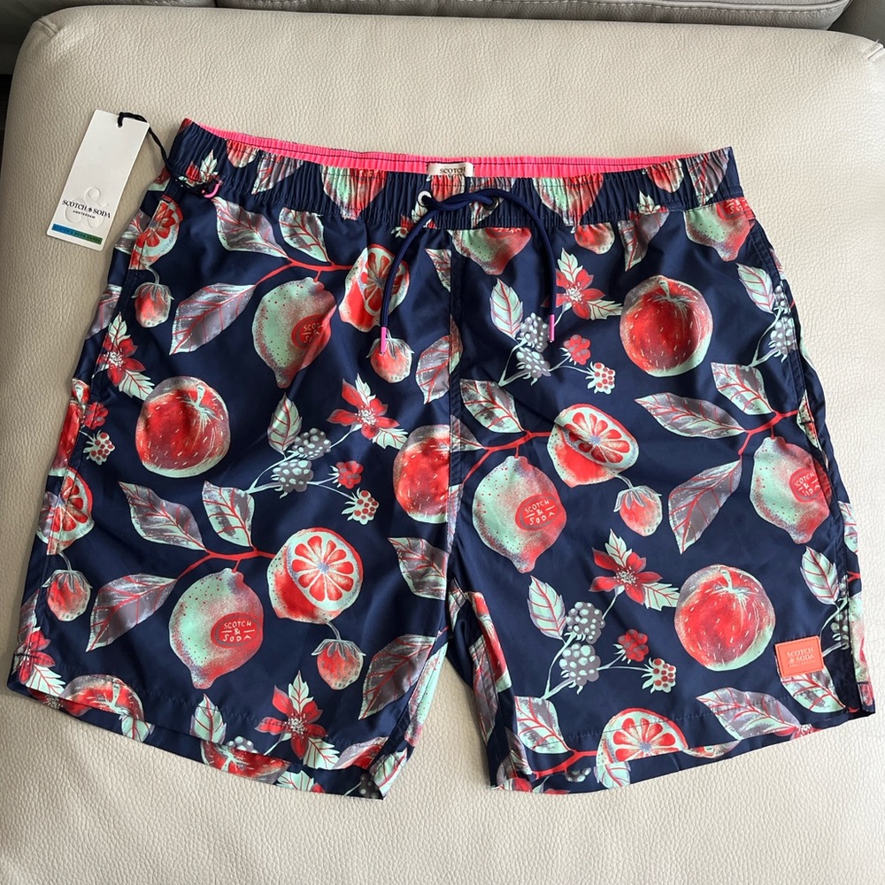 NWT - Scotch & Soda Men’s Mid Length Printed Swim Short - Size XL